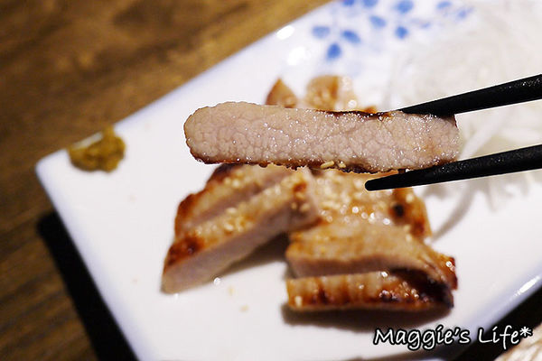 匠饗fusion居酒屋：◆台北美食。捷運南京復興【匠饗fusion居酒屋】燃燒吧！火熖雞～日式居酒屋。串燒。燒烤。日本料理