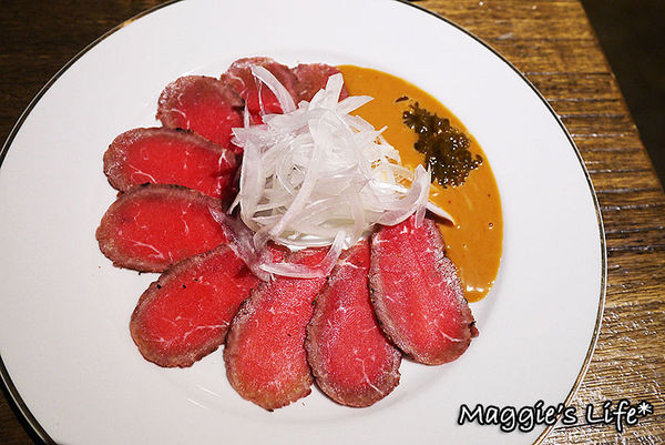 匠饗fusion居酒屋：◆台北美食。捷運南京復興【匠饗fusion居酒屋】燃燒吧！火熖雞～日式居酒屋。串燒。燒烤。日本料理