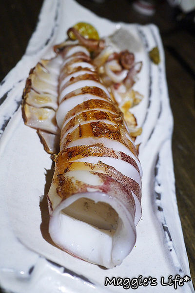 匠饗fusion居酒屋：◆台北美食。捷運南京復興【匠饗fusion居酒屋】燃燒吧！火熖雞～日式居酒屋。串燒。燒烤。日本料理