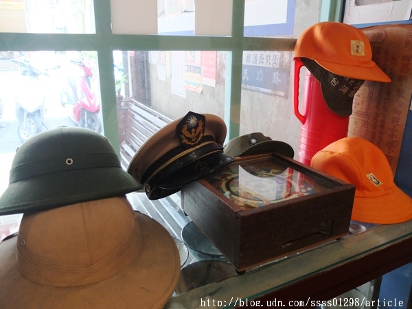 舊庄-人文懷舊食堂:【美食特搜。屏東市】舊庄人文懷舊食堂。豬油拌飯超回味 滿屋子珍藏老物 屏東市區也有懷舊人文餐廳