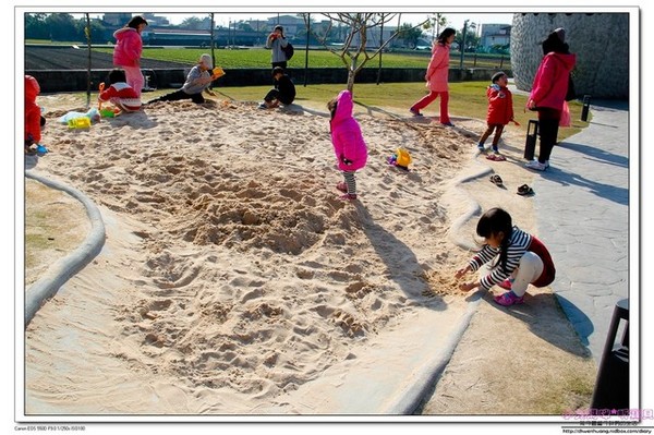 千巧谷牛樂園牧場：【親子遊】雲林☼ 千巧谷牛樂園牧場☼可愛的乳牛和好吃的乳製品，是孩子的天堂♥♥