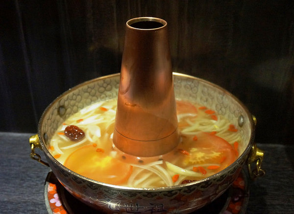 元世祖火鍋(復興店)：[忠孝復興] 一人獨享的 元世祖 涮羊肉火鍋