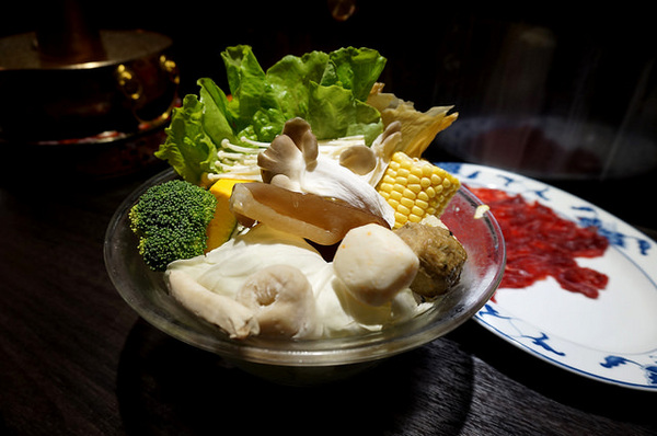 元世祖火鍋(復興店)：[忠孝復興] 一人獨享的 元世祖 涮羊肉火鍋