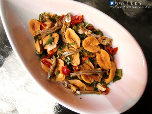 盛香珍：〖宅配│美食〗盛香珍 ❤ 小酌下酒菜，下午茶點心，配電視零嘴，旅遊好夥伴，送禮好選擇~