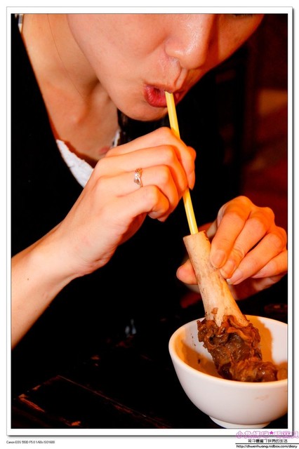 大漢王朝羊肉爐烏骨雞(羅東店):【美食♥宜蘭羅東】☼ 大漢王朝羊肉爐&烏骨雞 ☼中藥材湯頭+當歸藥酒,讓你冬天暖呼呼不怕冷 ♥♥