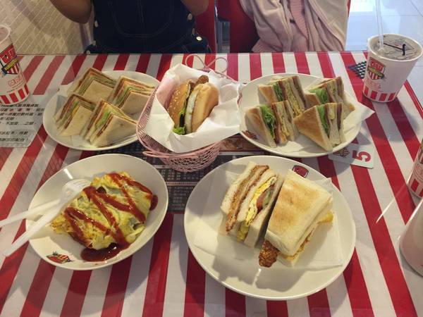 傑克漢堡:【桃園龜山.早午餐 】傑克漢堡 ☆ 美式早午餐