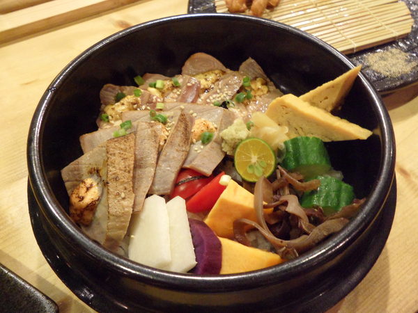 旬味食堂:【台北信義.口碑卷 】旬味食堂 ☆ 隱身於巷弄 ☆ 堅持新鮮食材