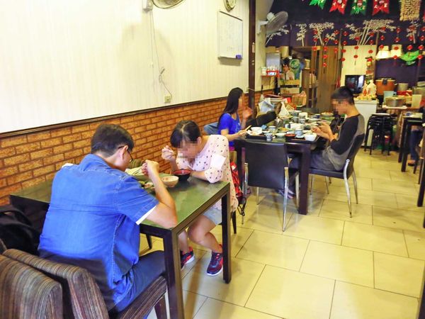 【桃園餐廳】漁都日式料理-不用100元也能吃到生魚片丼飯