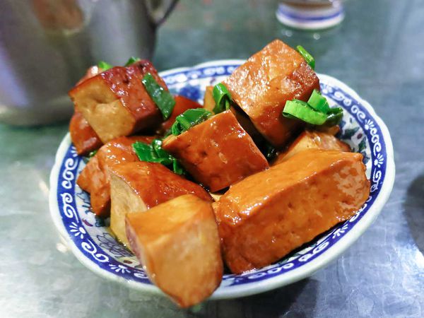 【桃園餐廳】漁都日式料理-不用100元也能吃到生魚片丼飯