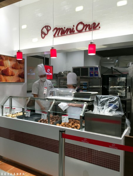 MITSUI OUTLET PARK 林口：[逛街]MITSUI OUTLET PARK林口|北台灣最大Outlet|試營運期間搶先看(1/27盛大開幕)|樓層品牌介紹