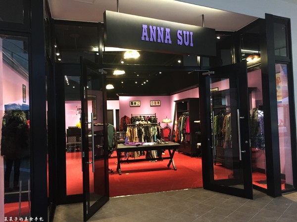 MITSUI OUTLET PARK 林口：[逛街]MITSUI OUTLET PARK林口|北台灣最大Outlet|試營運期間搶先看(1/27盛大開幕)|樓層品牌介紹