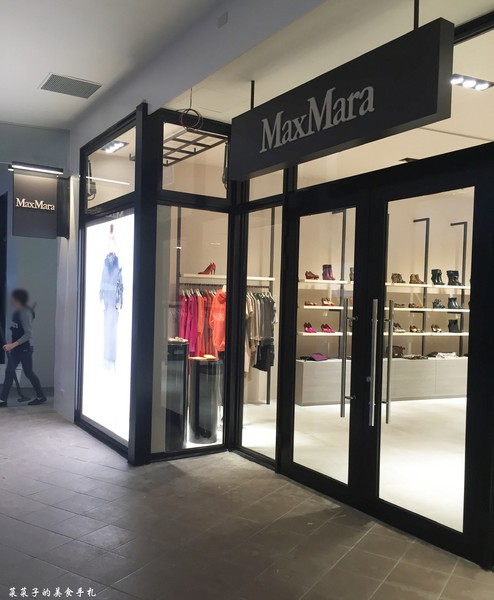 MITSUI OUTLET PARK 林口：[逛街]MITSUI OUTLET PARK林口|北台灣最大Outlet|試營運期間搶先看(1/27盛大開幕)|樓層品牌介紹