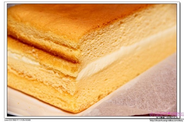 法國的秘密甜點(林口店):【美食♥林口】☼ 法國的秘密甜點(林口三井店)☼諾曼地牛奶蛋糕柔細綿密、雙莓繽紛天使酸甜好滋味♥♥