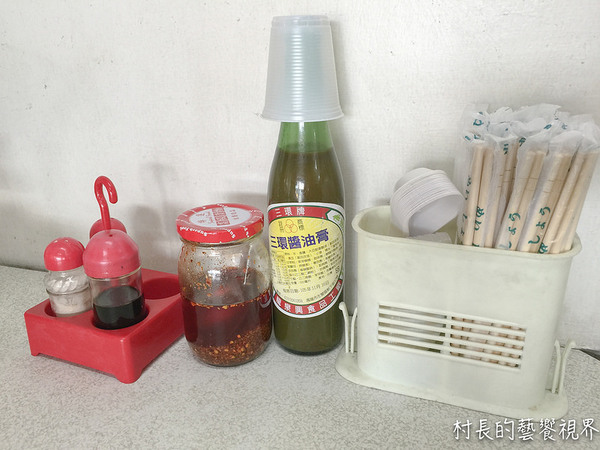 老楊四川麵館：【食記】｛高雄。鳳山區｝老楊四川麵館的四川牛肉麵香氣四溢阿…