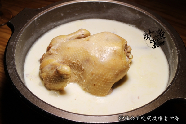 水炊き 筑紫島つくししま：媒體報導『水炊き 筑紫島つくししま』吉林路火鍋居酒屋/北海道牛奶風味雞/宵夜