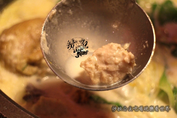 水炊き 筑紫島つくししま：媒體報導『水炊き 筑紫島つくししま』吉林路火鍋居酒屋/北海道牛奶風味雞/宵夜