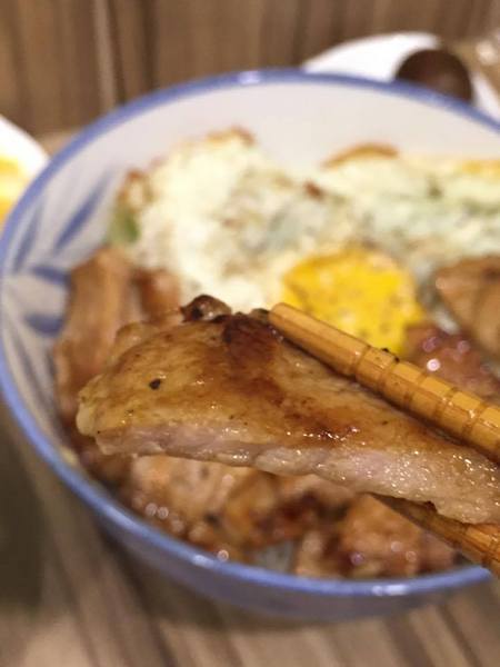 蛋蛋豪：[台南]高CP值X肉控最愛X烤雞專賣 蛋蛋豪