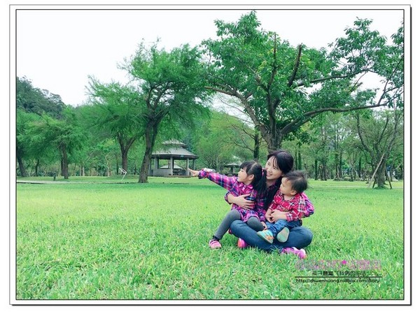 祝大漁物產文創館：【親子遊♥宜蘭】☼ 祝大漁物產文創館 ☼ 360度彩繪魚隧道，拍照很特別♥♥