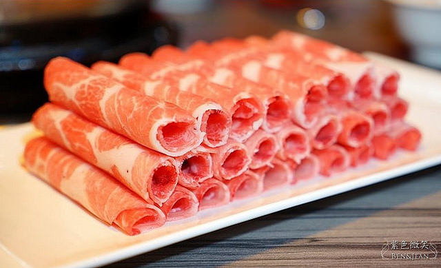 1451222056-2243314417