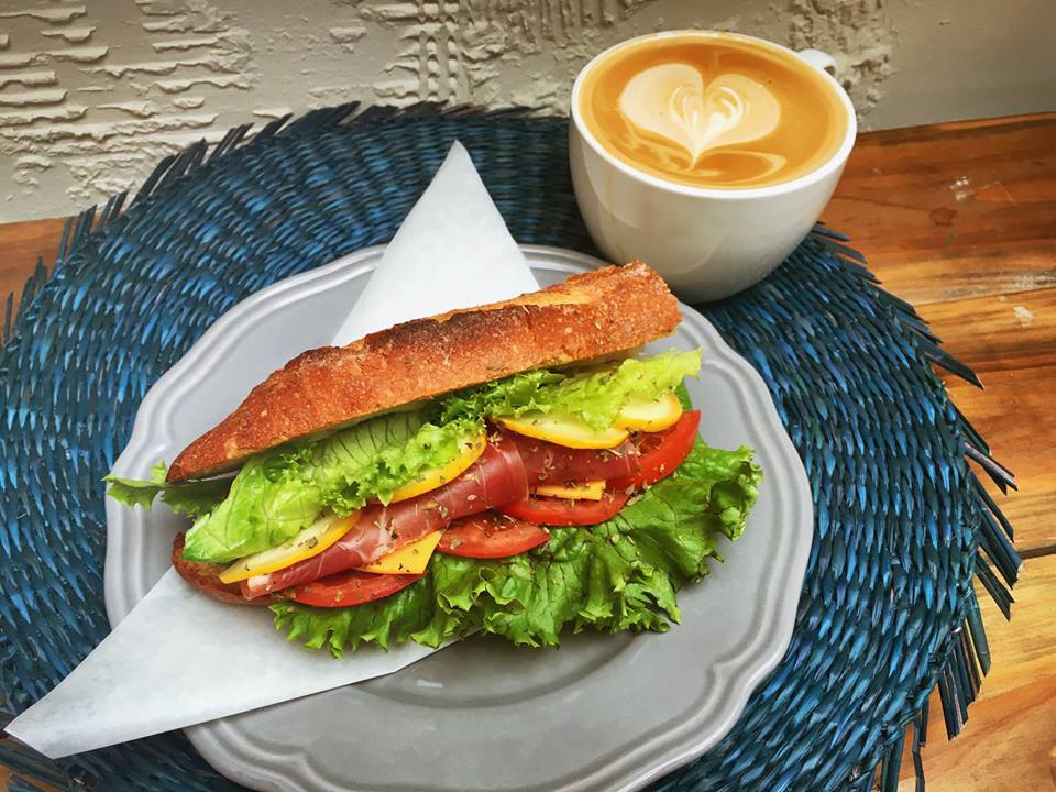 12573727_1745574355675021_1472606202925942153_n