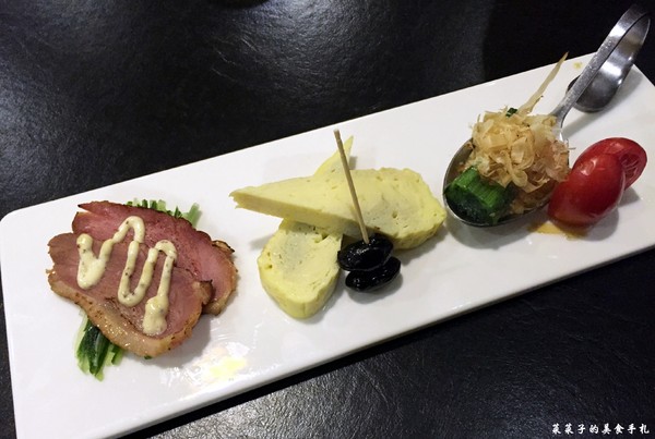 鑫日式料理：[台北中山]鑫日式料理|$1,200、$1,500無菜單日式料理|驚奇出奇不意的創意菜色|近捷運中山國中、南京復興站