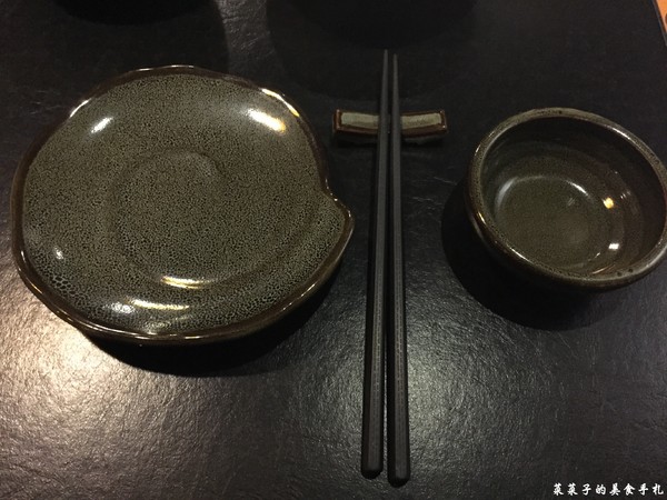 鑫日式料理：[台北中山]鑫日式料理|$1,200、$1,500無菜單日式料理|驚奇出奇不意的創意菜色|近捷運中山國中、南京復興站