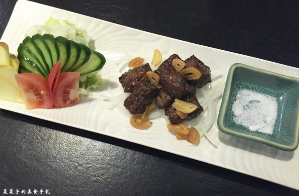 鑫日式料理：[台北中山]鑫日式料理|$1,200、$1,500無菜單日式料理|驚奇出奇不意的創意菜色|近捷運中山國中、南京復興站