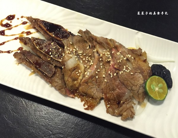 鑫日式料理：[台北中山]鑫日式料理|$1,200、$1,500無菜單日式料理|驚奇出奇不意的創意菜色|近捷運中山國中、南京復興站