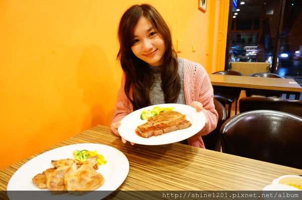 【板橋府中站餐廳】花園廚房牛排義式料理.用原味給你健康好味道