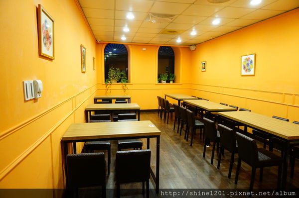 【板橋府中站餐廳】花園廚房牛排義式料理.用原味給你健康好味道