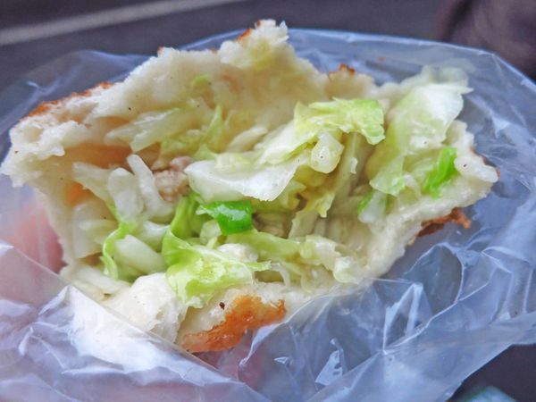 【桃園美食】南門市場林記水煎包-隱藏在市場外的超人氣煎包