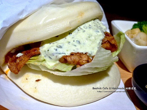 Beatnik Cafe:【台北大安區咖啡/手作下午茶甜點】中式刈包創意吃 ✿✿ Beatnik Cafe & Handmade 比特尼克 ✿✿ (完整菜單)