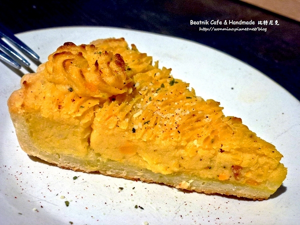 Beatnik Cafe:【台北大安區咖啡/手作下午茶甜點】中式刈包創意吃 ✿✿ Beatnik Cafe & Handmade 比特尼克 ✿✿ (完整菜單)