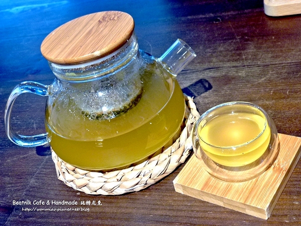 Beatnik Cafe:【台北大安區咖啡/手作下午茶甜點】中式刈包創意吃 ✿✿ Beatnik Cafe & Handmade 比特尼克 ✿✿ (完整菜單)