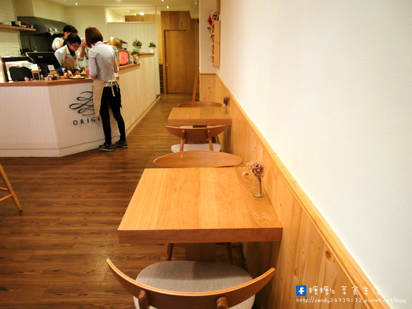 小原咖啡:〖台中│美食〗小原咖啡 ❤ 超吸睛泡芙塔,每日限量發售~即日起至2/7,凡點兩款手作甜點,即贈法國KUSMI茶一壺唷!!