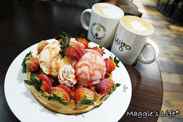 Cafe Lugo(微風忠孝店)：台北下午茶。捷運忠孝敦化【Café Lugo】韓國人氣咖啡店◆咖啡。鬆餅。漢堡。下午茶。甜點餐廳