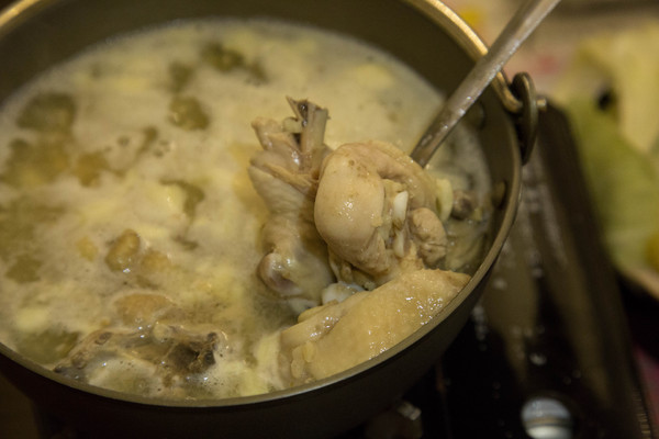 蜜露爾：[台南]公園路上 真材實料 健康澎湃火鍋 義大利麵 義式冰淇淋 蜜露爾