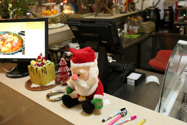 蜜露爾：[台南]公園路上 真材實料 健康澎湃火鍋 義大利麵 義式冰淇淋 蜜露爾