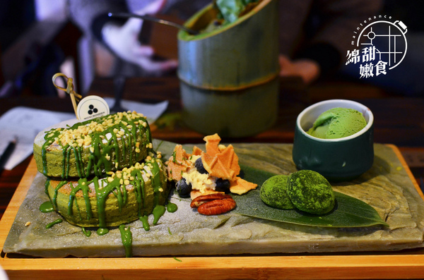 三星園抹茶‧日本茶專賣店(宇治商船)：『台中||西區』超魅力限量山城御判燒，老闆快來兩份！-三星園抹茶·日本茶專賣店