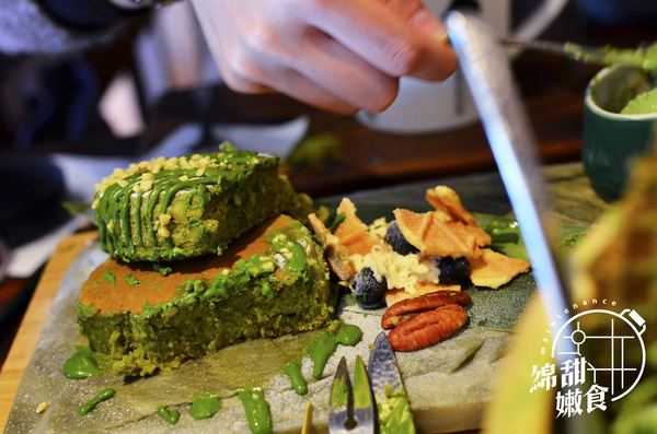 三星園抹茶‧日本茶專賣店(宇治商船)：『台中||西區』超魅力限量山城御判燒，老闆快來兩份！-三星園抹茶·日本茶專賣店