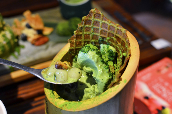 三星園抹茶‧日本茶專賣店(宇治商船)：『台中||西區』超魅力限量山城御判燒，老闆快來兩份！-三星園抹茶·日本茶專賣店