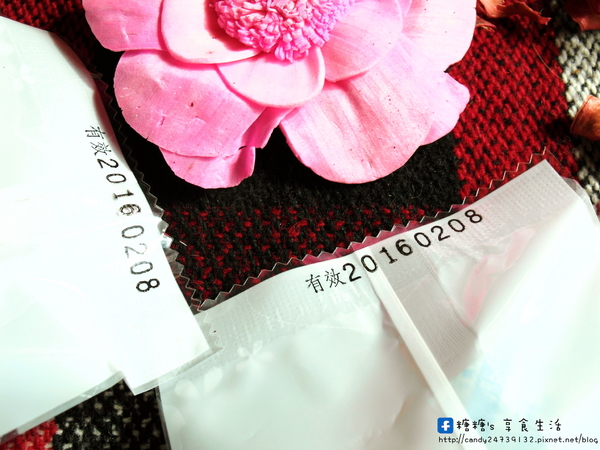 卷卷蛋糕：〖宅配│美食〗卷卷蛋糕 ❤ 堅果塔、檸檬塔、乳酪塔、巧克力塔、季節限定草莓塔，還有戚風蛋糕!!甜點下午茶&伴手禮人氣首選!!