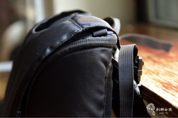 京九背負系統機能包包5.jpg