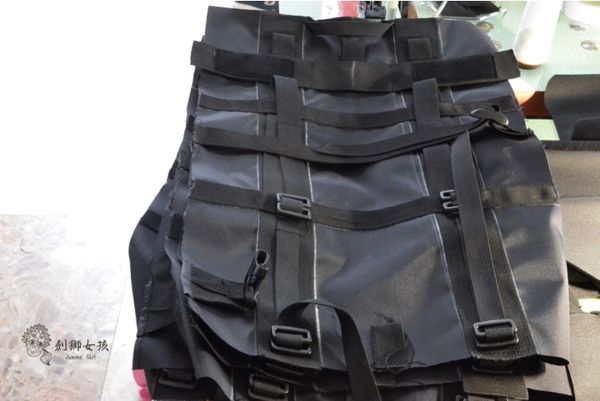 京九背負系統機能包包45.jpg