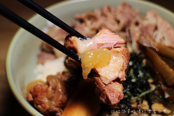 有財號:中和美食『有財号』手打麵/丼飯/小吃/近環球購物中心餐廳