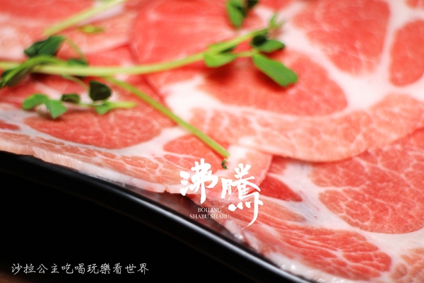 沸騰 Boiling Shabu Shabu：永和.頂溪火鍋『沸騰 Boiling Shabu Shabu』肉食族的涮涮鍋