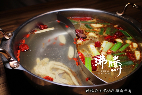 沸騰 Boiling Shabu Shabu：永和.頂溪火鍋『沸騰 Boiling Shabu Shabu』肉食族的涮涮鍋