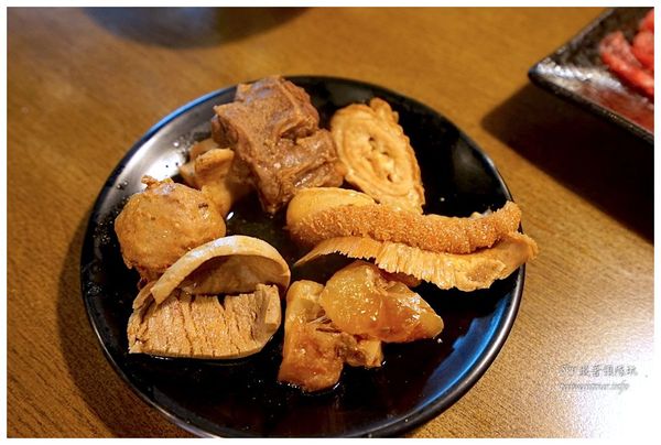 京宴屋涮涮鍋：溫體牛肉鴛鴦鍋吃到飽【京宴屋涮涮鍋】