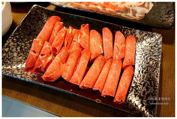 京宴屋涮涮鍋：溫體牛肉鴛鴦鍋吃到飽【京宴屋涮涮鍋】