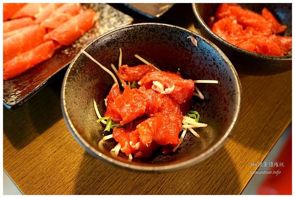 京宴屋涮涮鍋：再訪C/P值爆表【京宴屋溫體牛吃到飽】